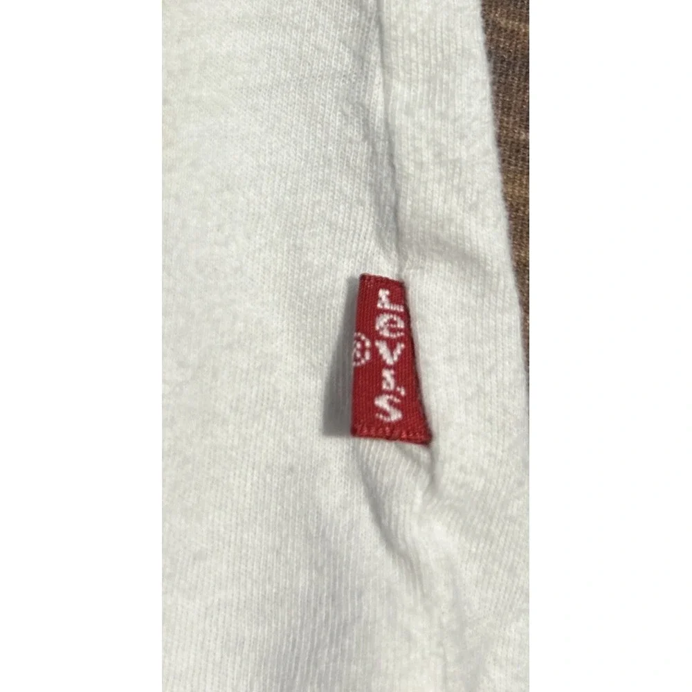 Levi's Reissued T-Shirt Size M White with Red/Blue Logo Small Stain